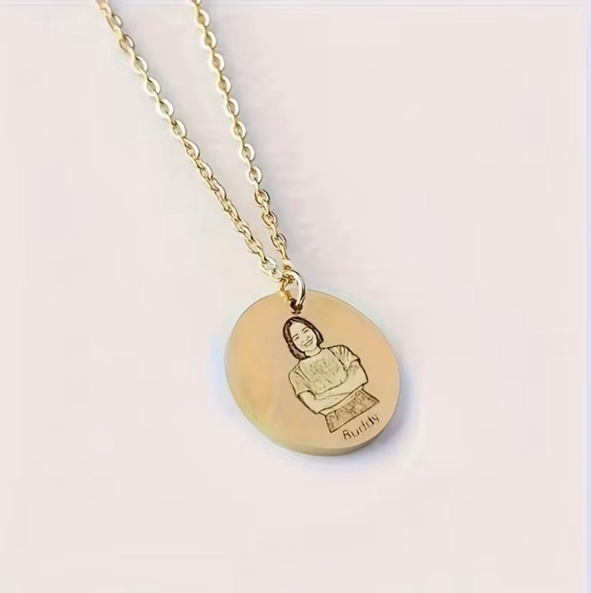 Memora Engraved Photo Necklace