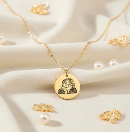 Memora Engraved Photo Necklace